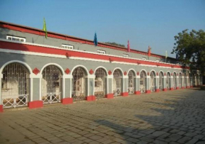 Отель Hotel Grand Barrack  Кхандва